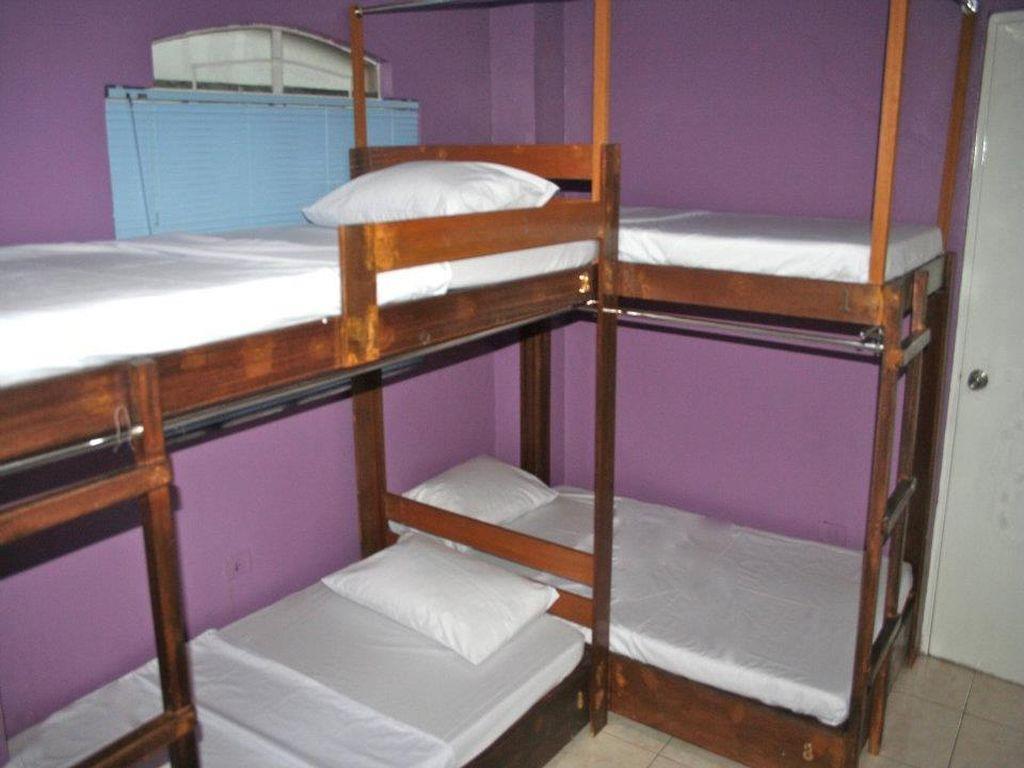 1 River Central Hostel Makati City Zewnętrze zdjęcie